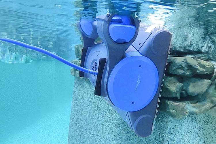 Floor Walls and Waterline Pool Cleaning